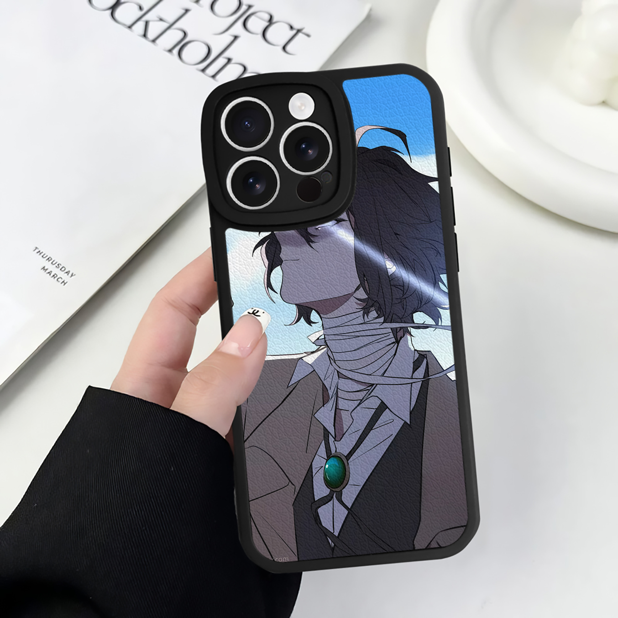 （画像用） 文豪ストレイドッグス Bungo Stray Dogs 【iPhone 16シリーズ対応】シリコンスマホケース（レザー調） 材質：シリコン